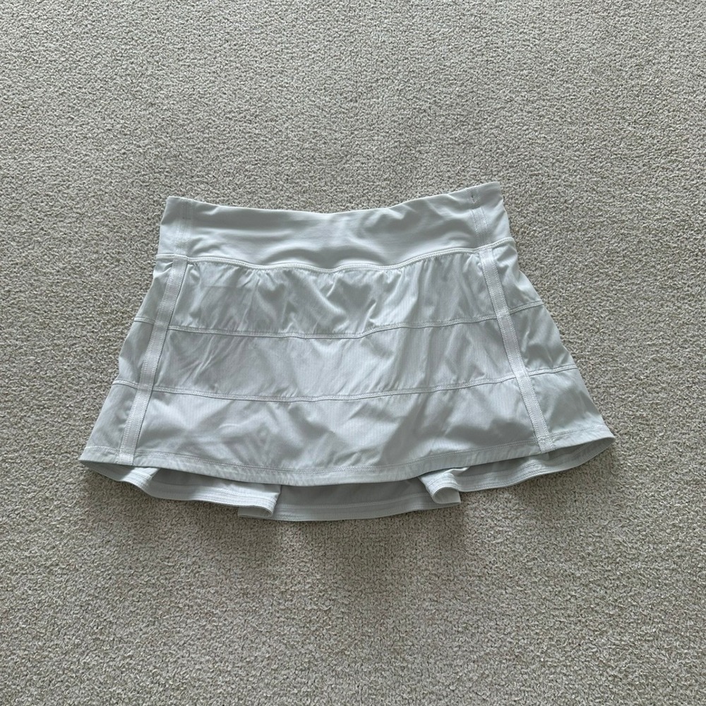 lululemon Pace Rival Skirt size 6 in White
